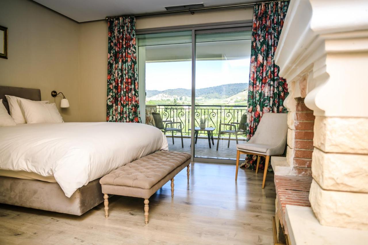 Le Palais Des Cerisiers Hotel อัซโร ภายนอก รูปภาพ