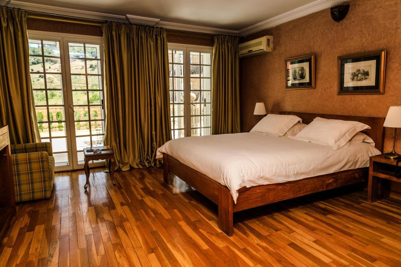 Le Palais Des Cerisiers Hotel อัซโร ภายนอก รูปภาพ