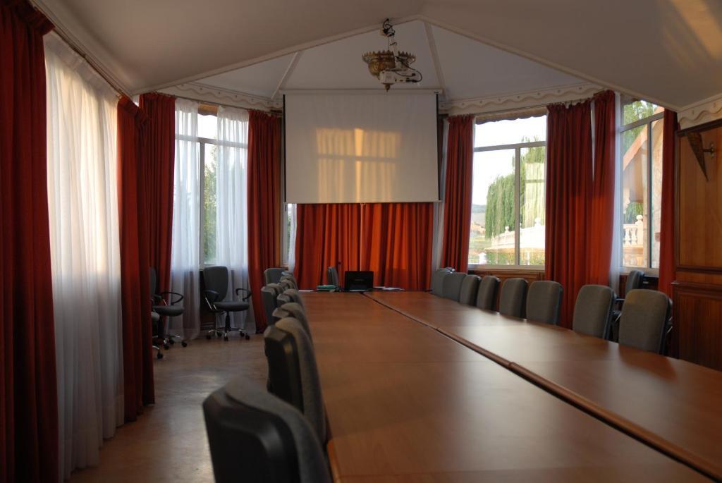 Le Palais Des Cerisiers Hotel อัซโร ภายนอก รูปภาพ